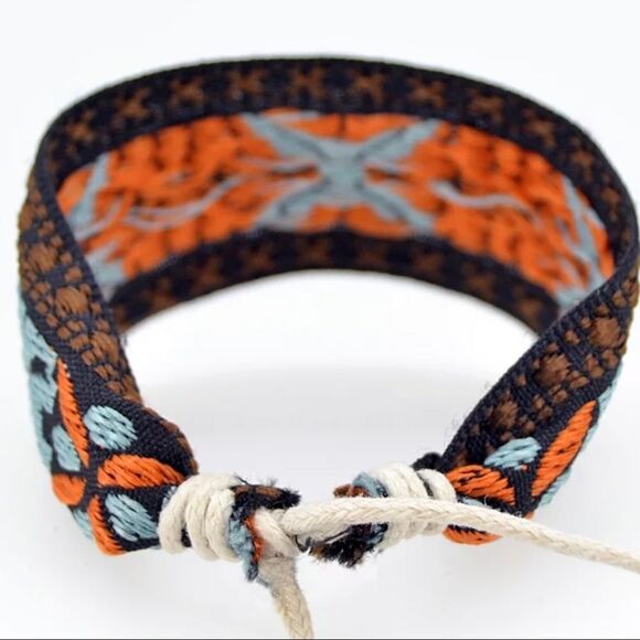 Boho Embroidered Mayan Style Adjustable Friendship Bracelet NWT - Picture 3 of 13